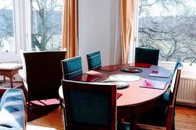 Apart Daire (5 Bedrooms)