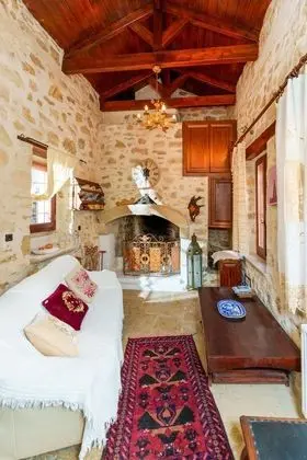 House, 1 Bedroom Yard (Afrodite)