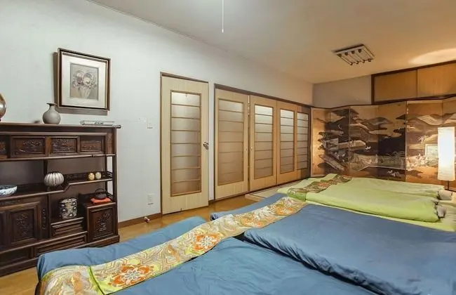 Ev (Private Vacation (Home))