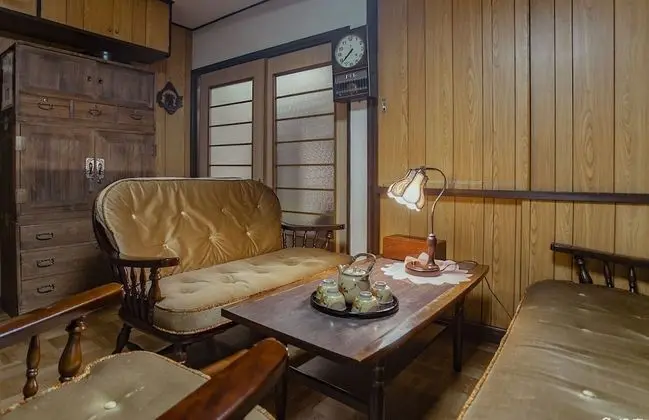 Ev (Private Vacation (Home))