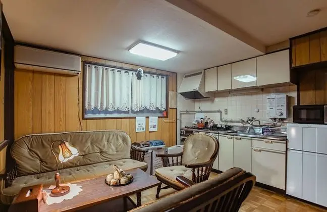 Ev (Private Vacation (Home))