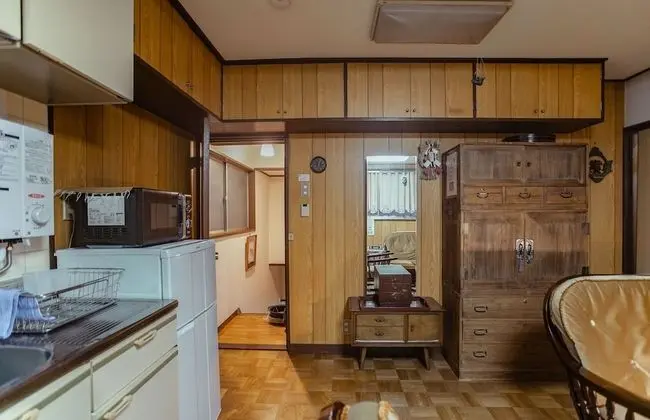 Ev (Private Vacation (Home))