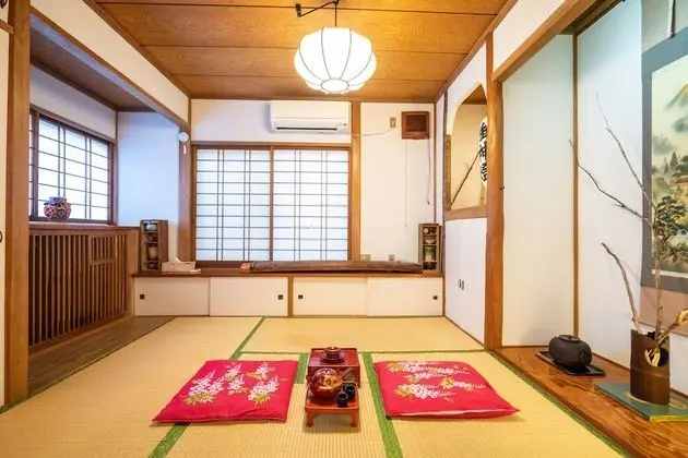 Ev (Private Vacation (Home))