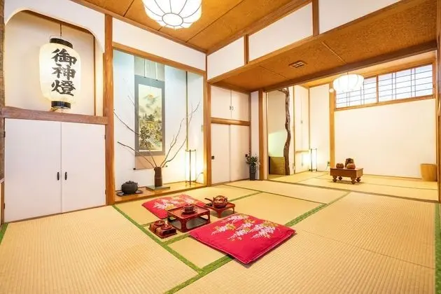 Ev (Private Vacation (Home))