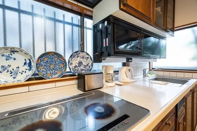 Ev (Private Vacation (Home))