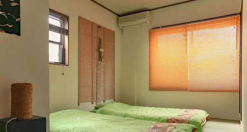 Ev (Private Vacation (Home))