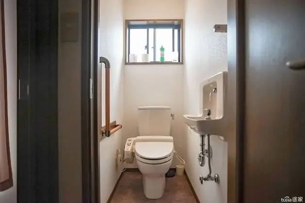 Ev (Private Vacation (Home))