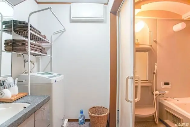 Ev (Private Vacation (Home))