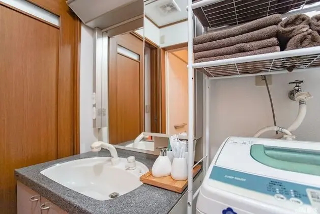 Ev (Private Vacation (Home))
