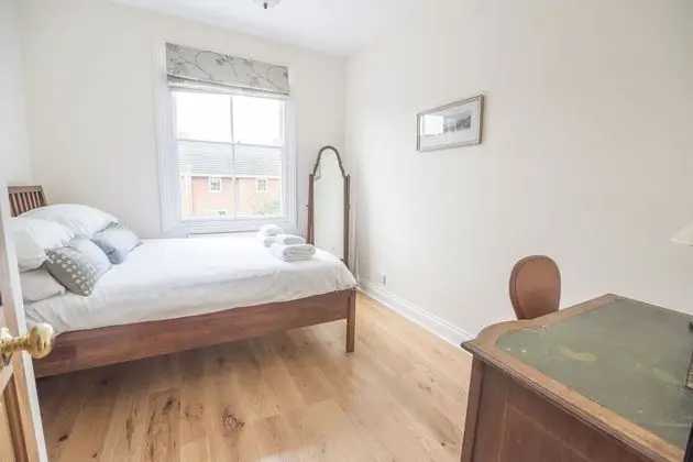 Ev (3 Bedrooms)