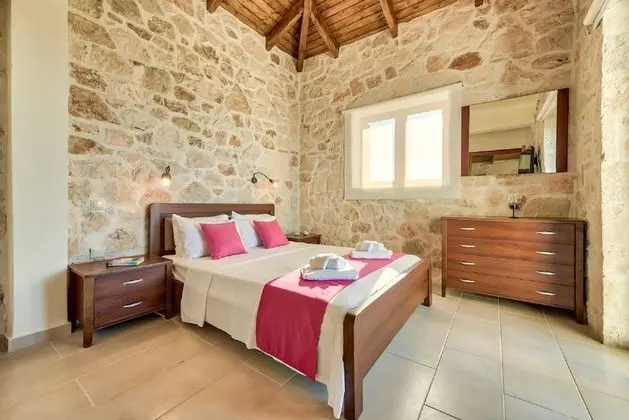 Traditional Villa, 3 Yatak Odası, Kişiye Özel Havuzlu, Deniz Manzaralı