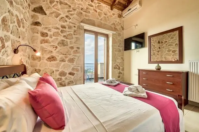 Traditional Villa, 3 Yatak Odası, Kişiye Özel Havuzlu, Deniz Manzaralı