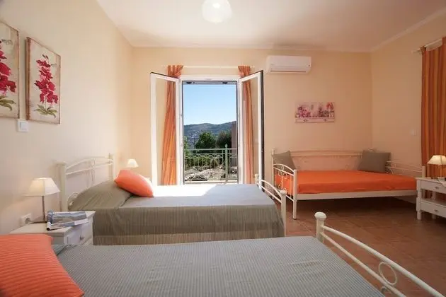 Deluxe Kır Evi