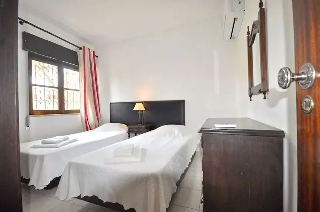Villa, 4 Yatak Odası, Balkon
