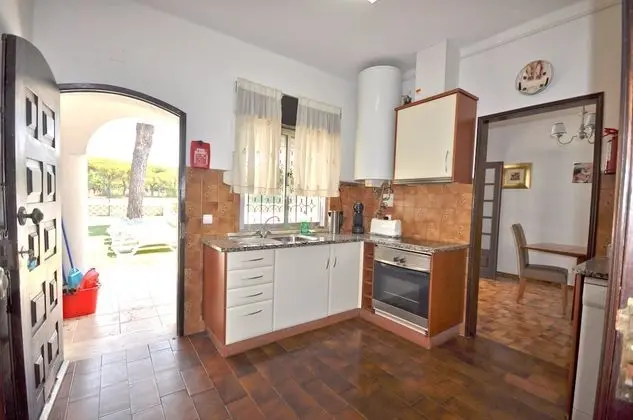 Villa, 4 Yatak Odası, Balkon