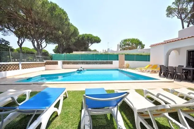 Villa, 4 Yatak Odası, Balkon