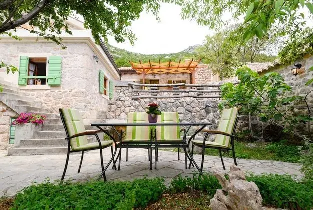 Ev, 1 Yatak Odası, Teras