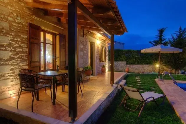 Villa, 3 Yatak Odası, Sıcak Su Havuzu