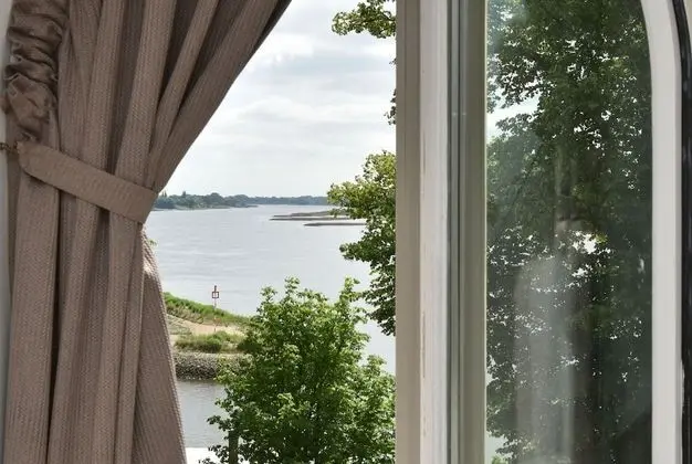 Superior Tek Büyük Yataklı Oda, Nehir Manzaralı