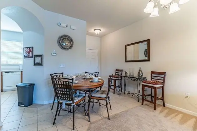 Apart Daire (2633 Trafalgar Village)