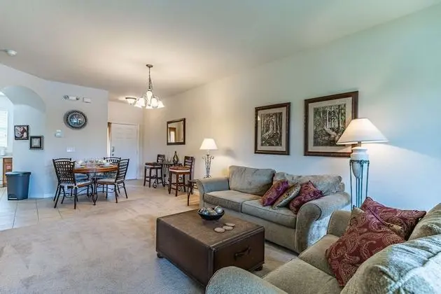 Apart Daire (2633 Trafalgar Village)