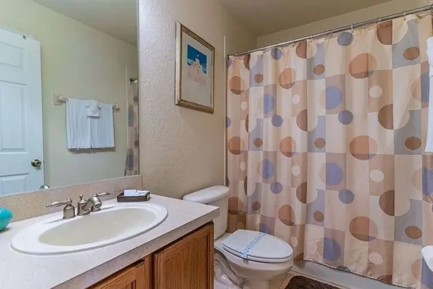 Apart Daire (2633 Trafalgar Village)