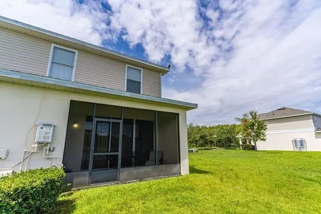 Apart Daire (2633 Trafalgar Village)
