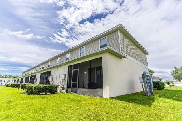 Apart Daire (2633 Trafalgar Village)