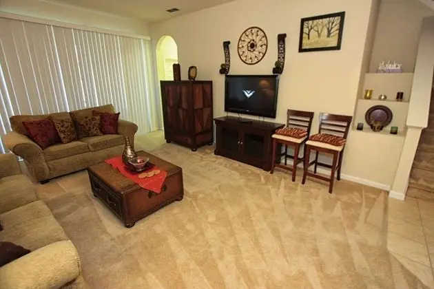 Apart Daire (2633 Trafalgar Village)