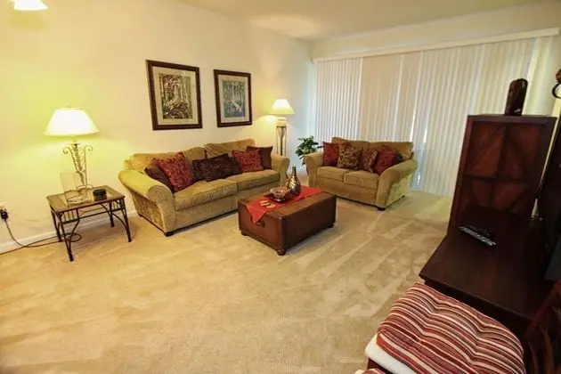 Apart Daire (2633 Trafalgar Village)