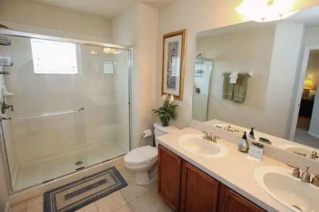 Apart Daire (2633 Trafalgar Village)