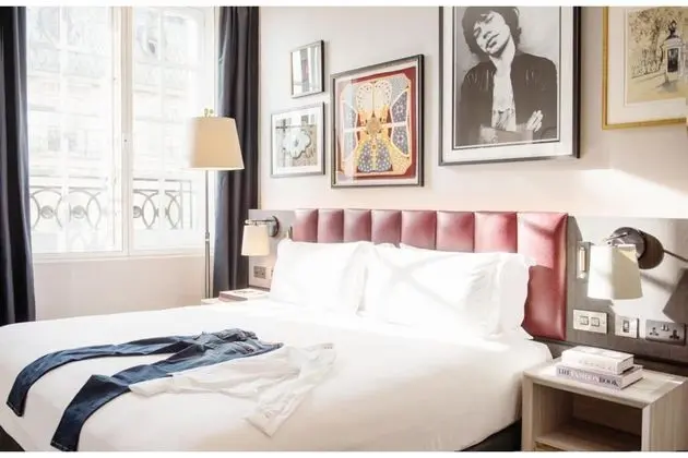 Çift ​​kişilik Guest Room King Bed