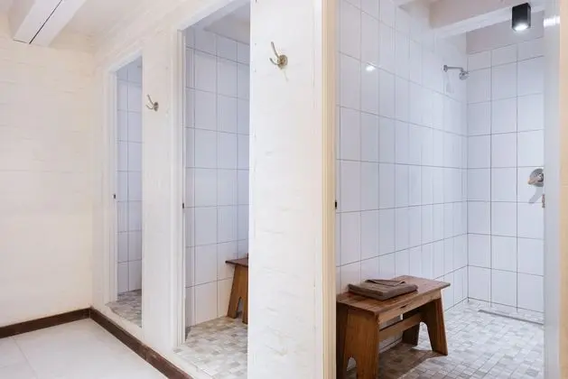 Family Oda, Ortak Banyo