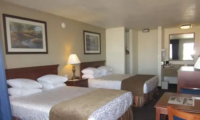 Standard Oda, 2 Çift Kişilik Yatak, Buzdolabı ve Mikrodalga