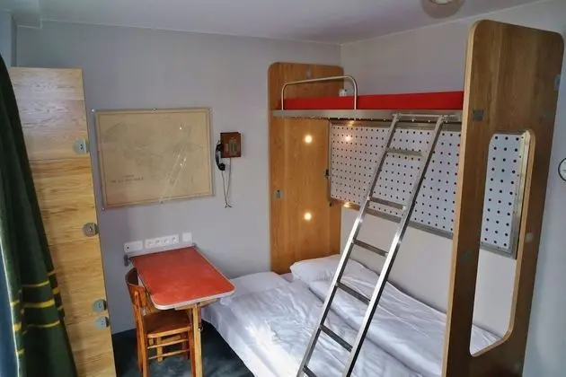 Dört Kişilik Oda