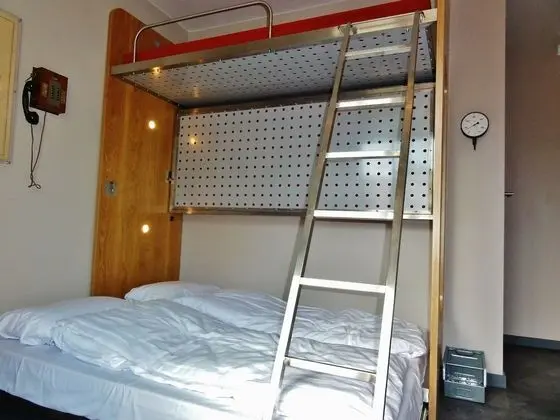 Dört Kişilik Oda