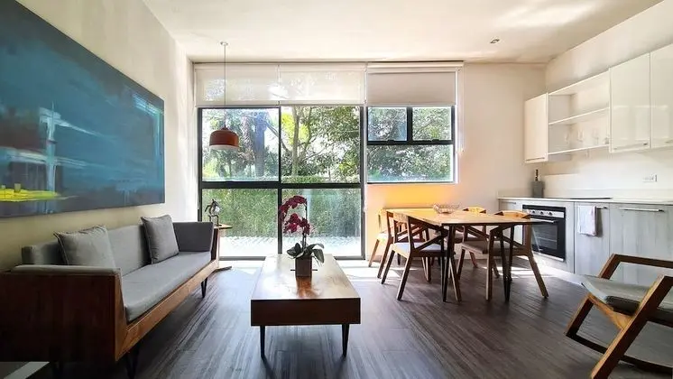 One Bedroom Apartment #1