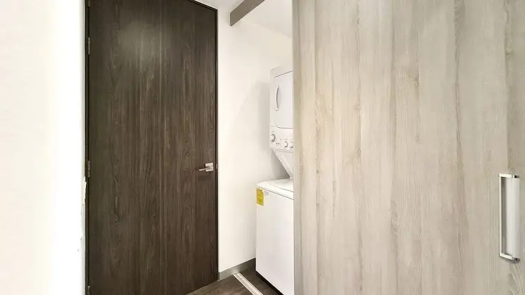 One Bedroom Apartment #1