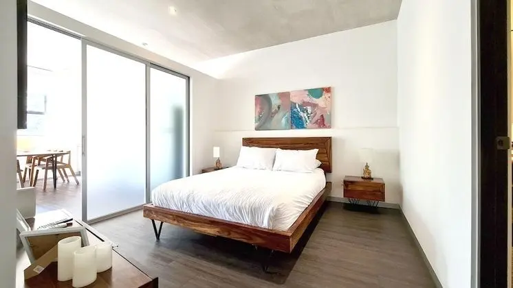 One Bedroom Apartment #1