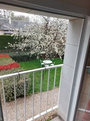 Family Oda (Chez Leonie)