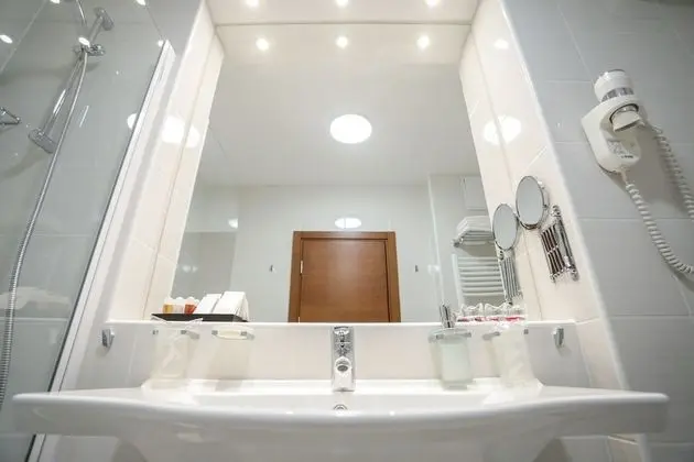 Superior Tek Büyük veya İki Ayrı Yataklı Oda, Balkon