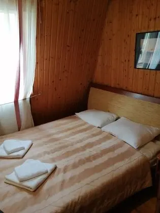 Economy Tek Büyük Yataklı Oda
