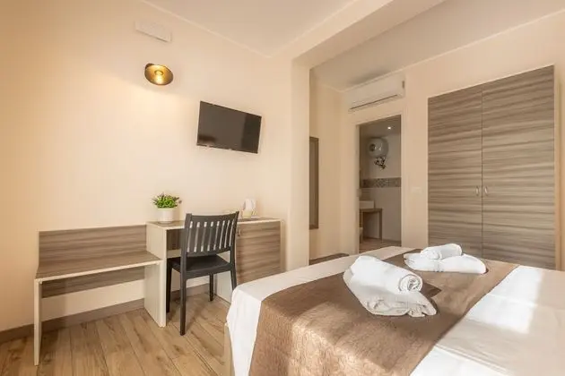 Tek Büyük Yataklı Oda