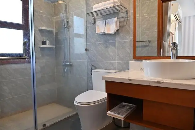 Standard Tek Büyük veya İki Ayrı Yataklı Oda (Phu Son/Vi Da)
