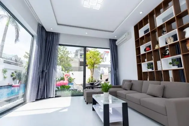 Premier Villa