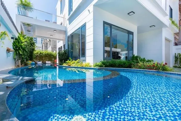 Premier Villa