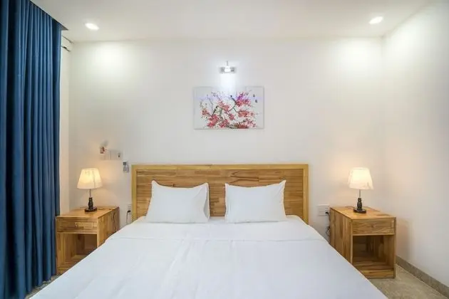 Deluxe Tek Büyük Yataklı Oda, Bahçe Manzaralı