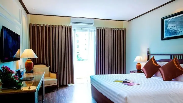 Deluxe Tek Büyük veya İki Ayrı Yataklı Oda, Şehir Manzaralı