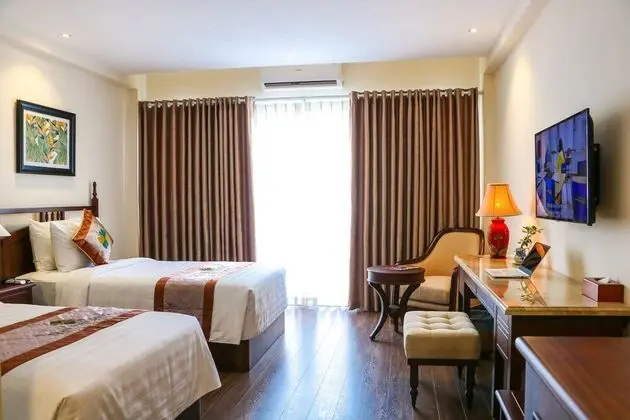 Deluxe Tek Büyük veya İki Ayrı Yataklı Oda, Şehir Manzaralı