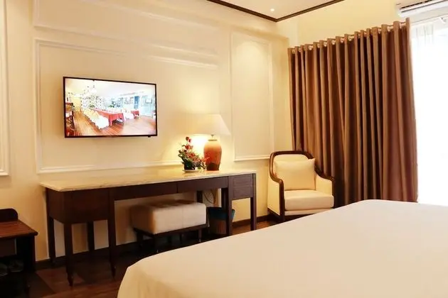 Deluxe Tek Büyük veya İki Ayrı Yataklı Oda, Şehir Manzaralı
